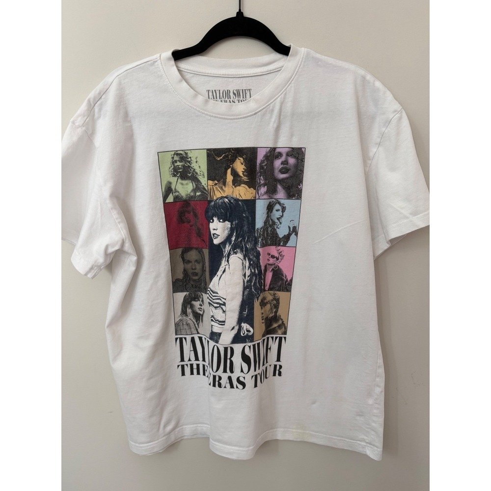 Taylor Swift The Eras Tour 2023 Large White Graphic Concert T-Shirt